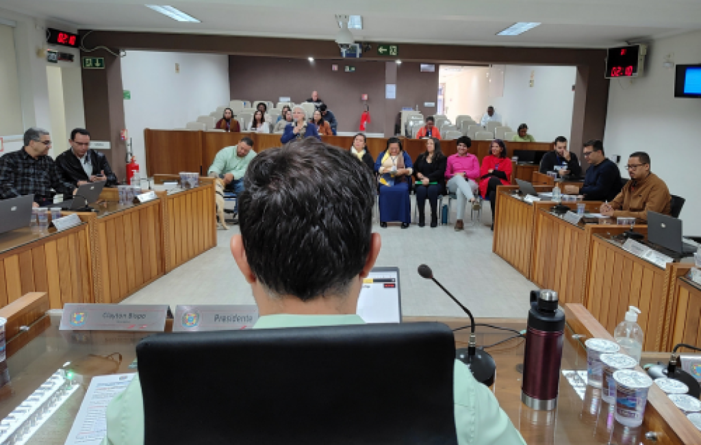 Câmara recebe secretárias de Ação Social e Cidadania e de Comunicação e Turismo para prestação de contas semestral