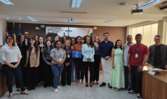 Centro Municipal de Atendimento Educacional Especializado (CEMAEE) recebe Voto de Congratulação e Louvor
