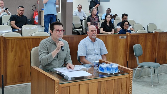 reuniao com secretario cultura e vereadores